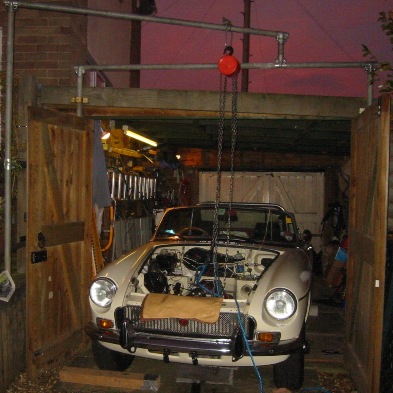 Lifting the engine
